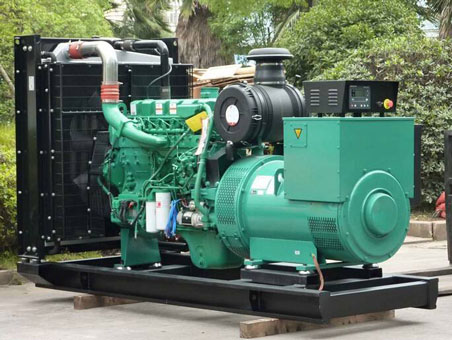 北关710kw康明斯柴油发电机组